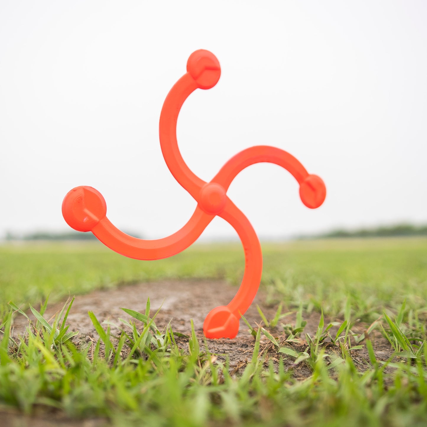 Curve shaped boomerang