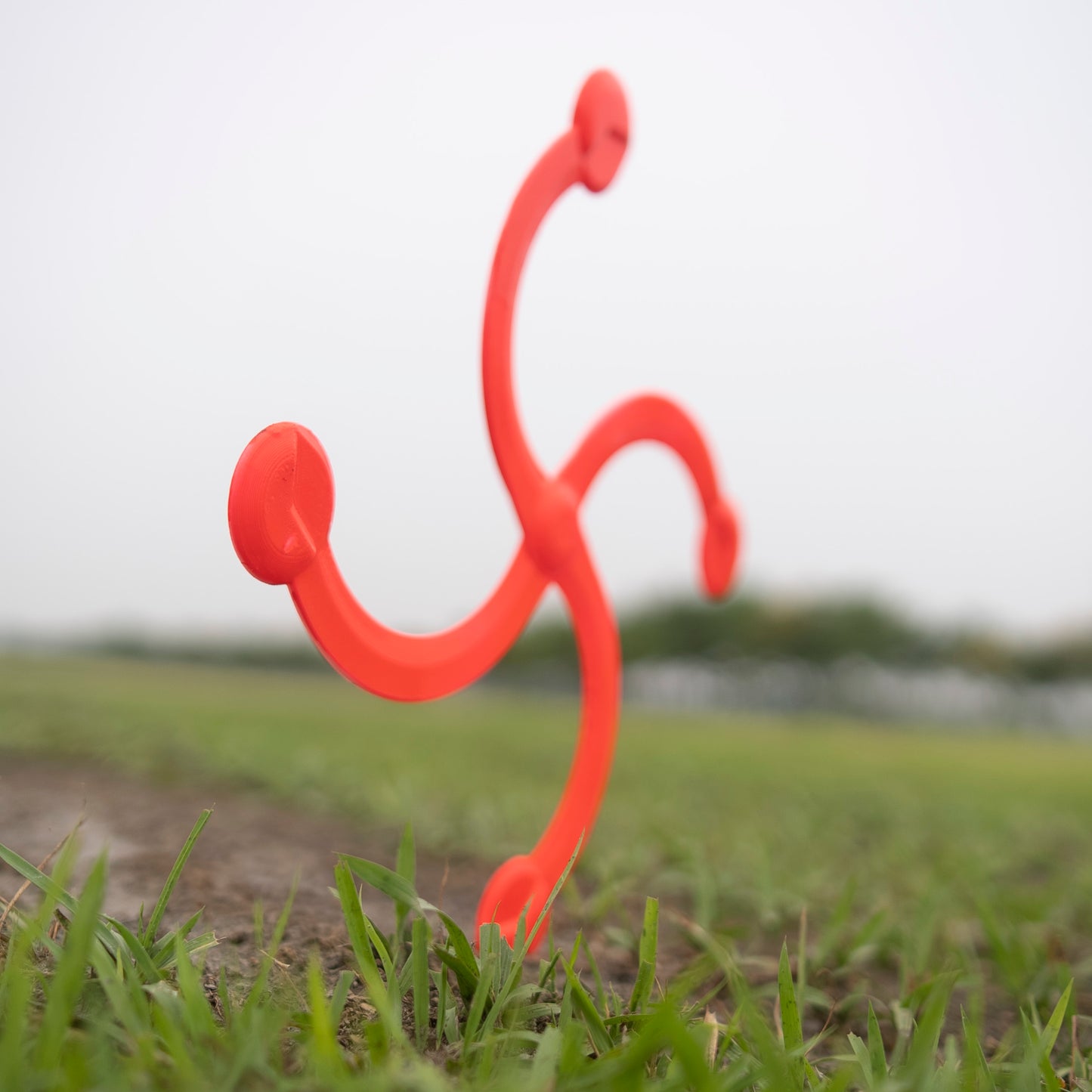 Curve shaped boomerang